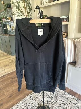 Aerie Black Hooded Pullover Sweater